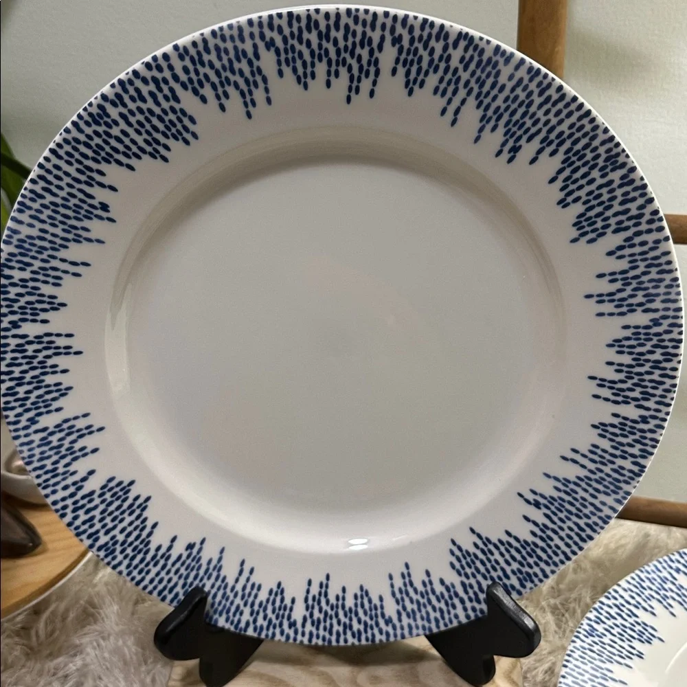 Martha Stewart For Macy's Stockholm Blue &‎ White Pattern Dinner Plates Set Of 4
